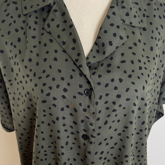 beachlunchlounge Olive Polka Dot Button Down Shirt - Picture 3 of 6